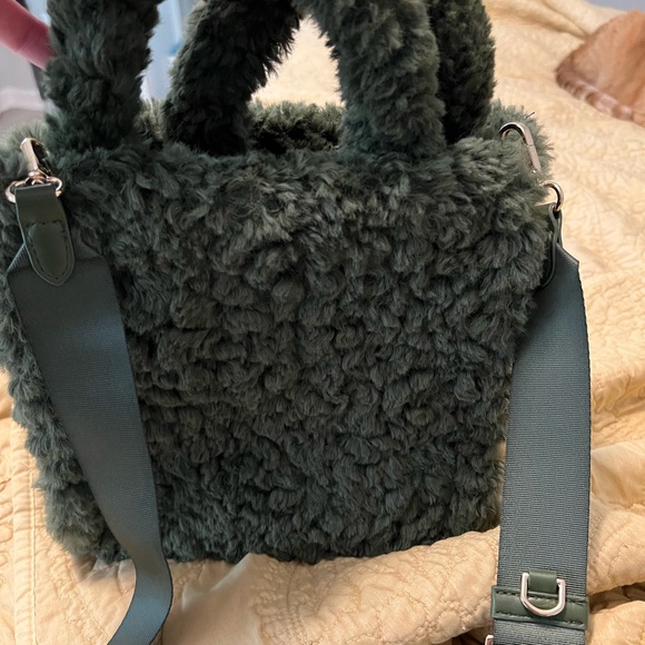 Universal Thread Handbags - Green Faux Fur cross body